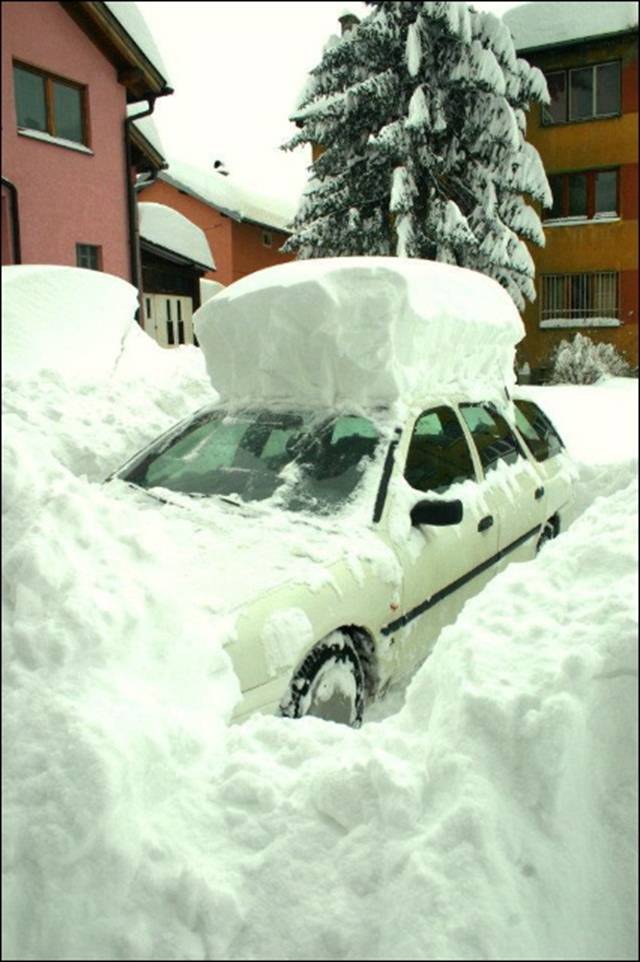 Digging out the car in Russia -